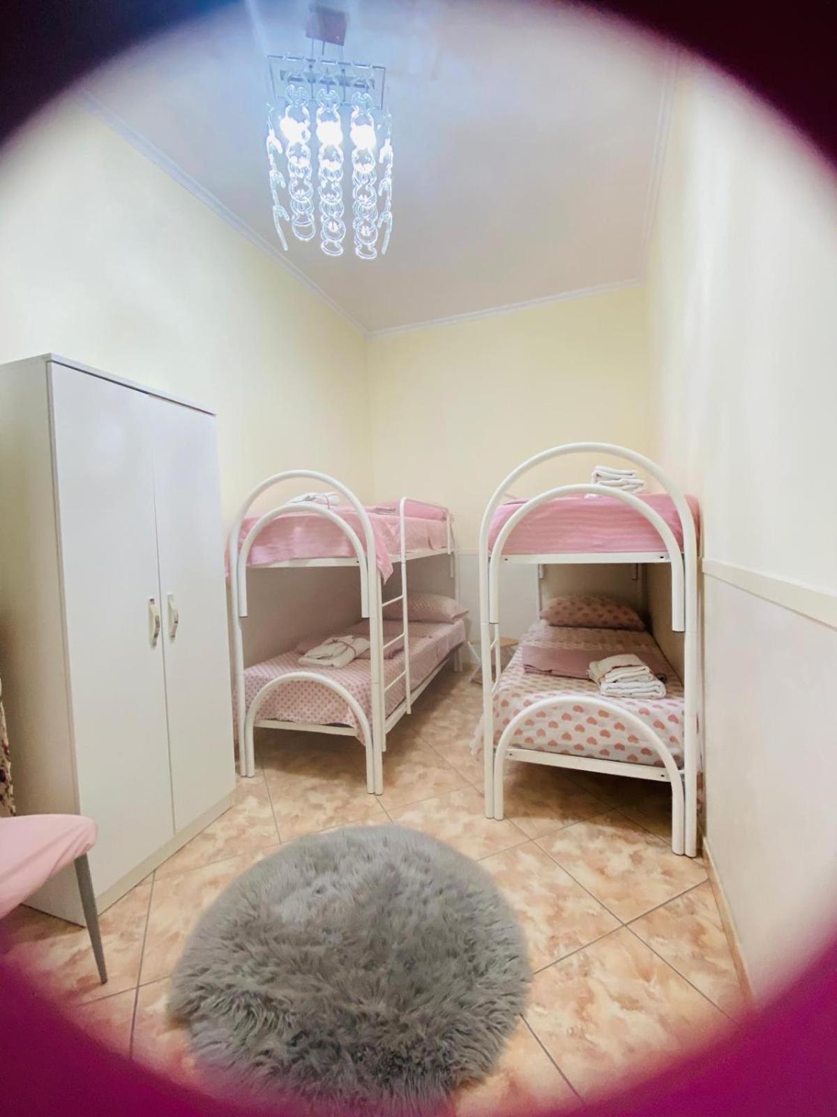 Appartamento Blessing House Napoli Esterno foto